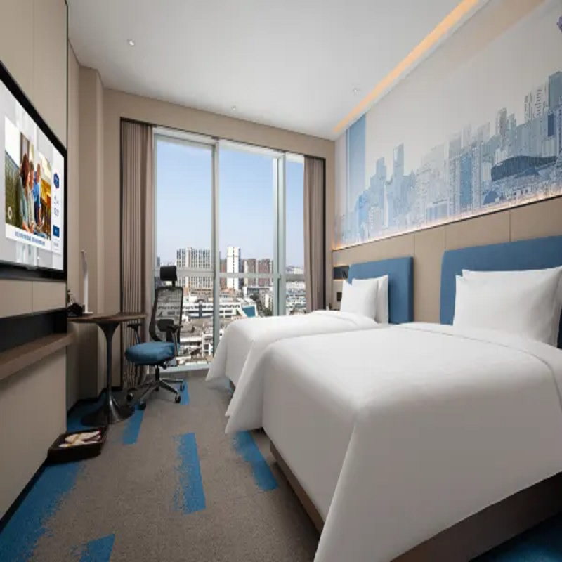 春节元旦可定 成都自由行 成都火车北站希尔顿欢朋酒店1晚+景区门票