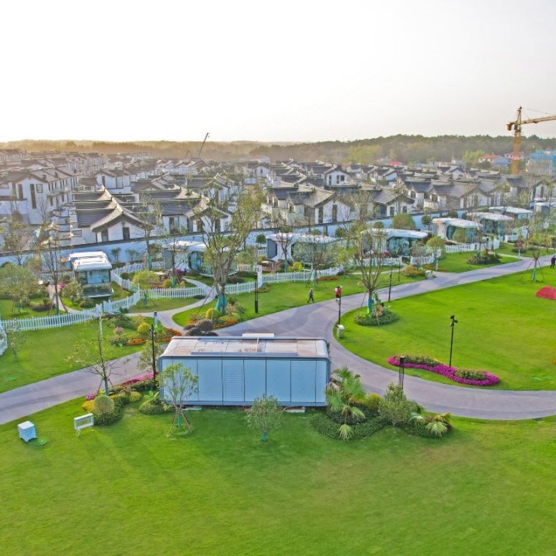 际华冰雪滑雪水晶谷别墅酒店1晚+6张3小时际华滑雪票(含雪具)+6份早餐