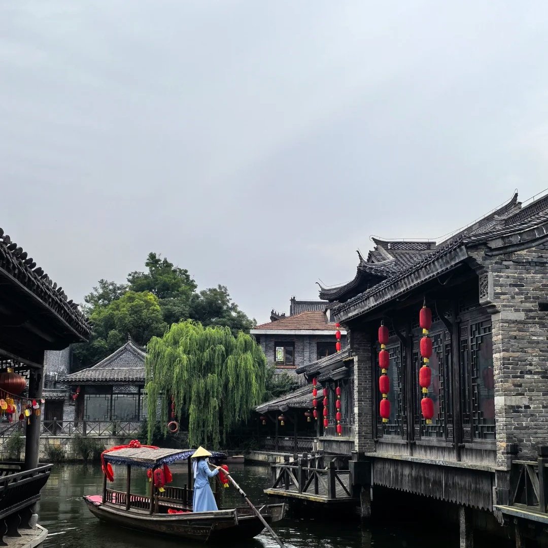 乔治莫兰迪酒店(枣庄台儿庄古城店)住宿+台儿庄古城成人门票 - 定制游预订