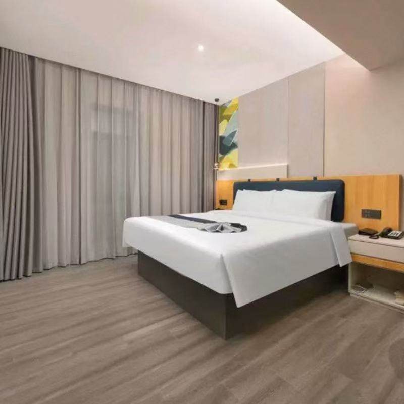 2天1晚哈尔滨如家商旅中央大街火车站机场巴士站店/中央大街索菲亚教堂店+可选其他酒