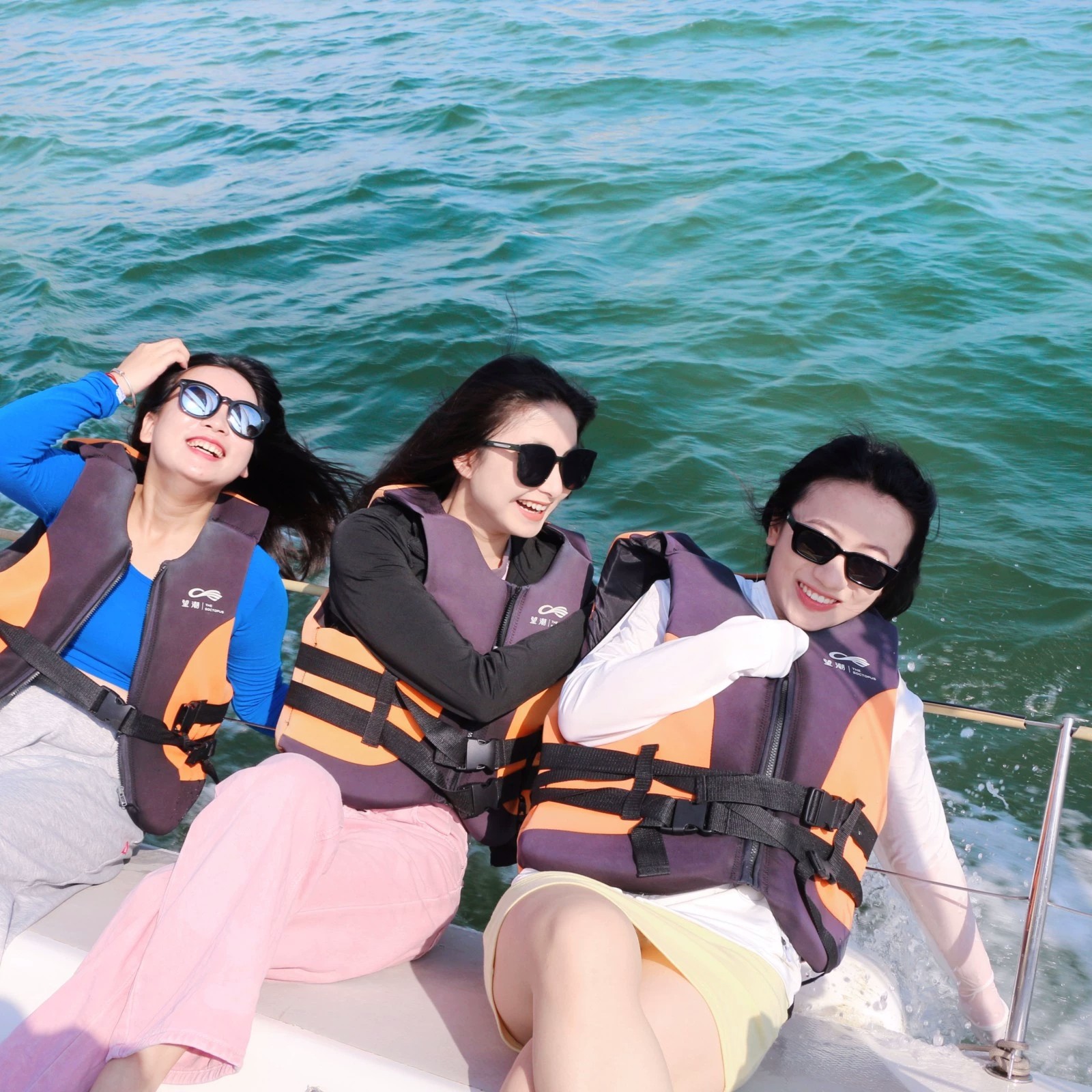 厦门旅游4天3晚鼓浪屿菽庄花园日光岩南普陀寺帆船出海 - 定制游预订