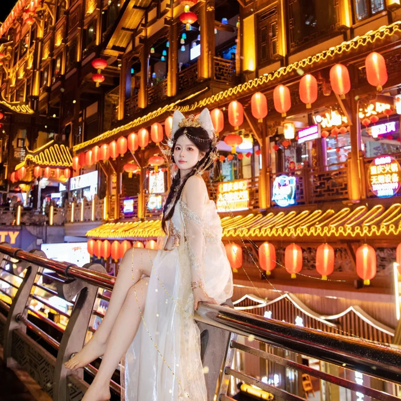 重庆武隆旅游仙女山天生三桥蚩尤九黎城乌江画廊4天3晚跟团游 - 定制游预订