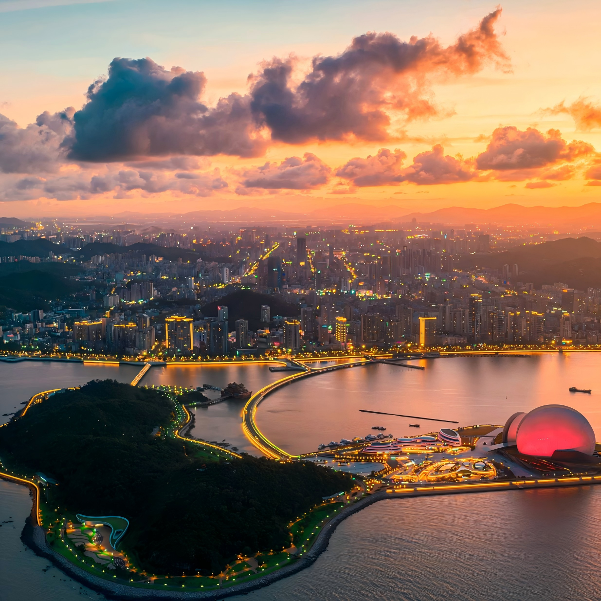 海南多地海景品牌酒店住宿+兴隆热带植物园成人票