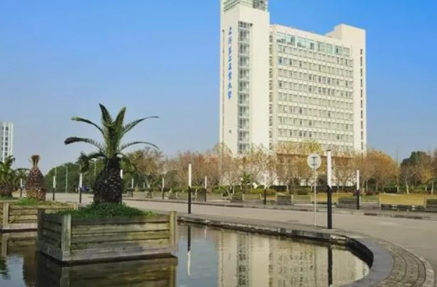 上海第二工业大学(宝山校区)图片