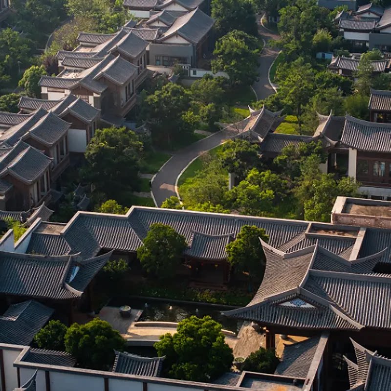 【乐享】昆明滇池中式豪华酒店2间别墅大床房2天1晚+双人旅拍+非遗体验+下午茶+滇池 - 定制游预订