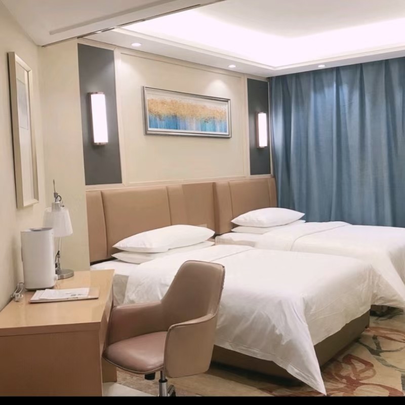 x【兰州4天3晚】兰州盛达希尔顿酒店 空中高级大床房+兰州黄河楼票酒景套票纯玩自由行