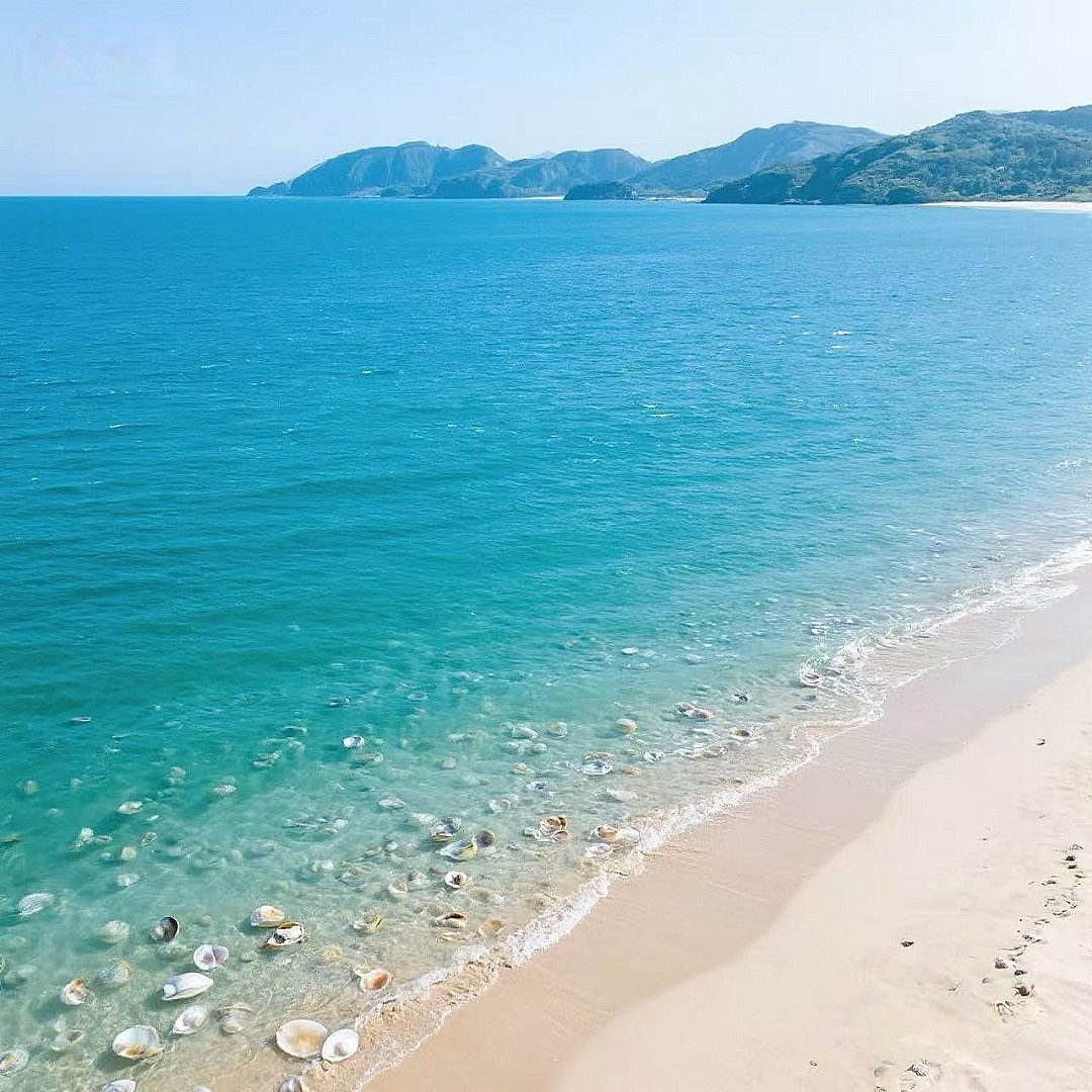 【元旦不涨价】北海3天2晚希尔顿欢朋涠洲岛门票往返船票+环岛观光车+北海银滩+北海城