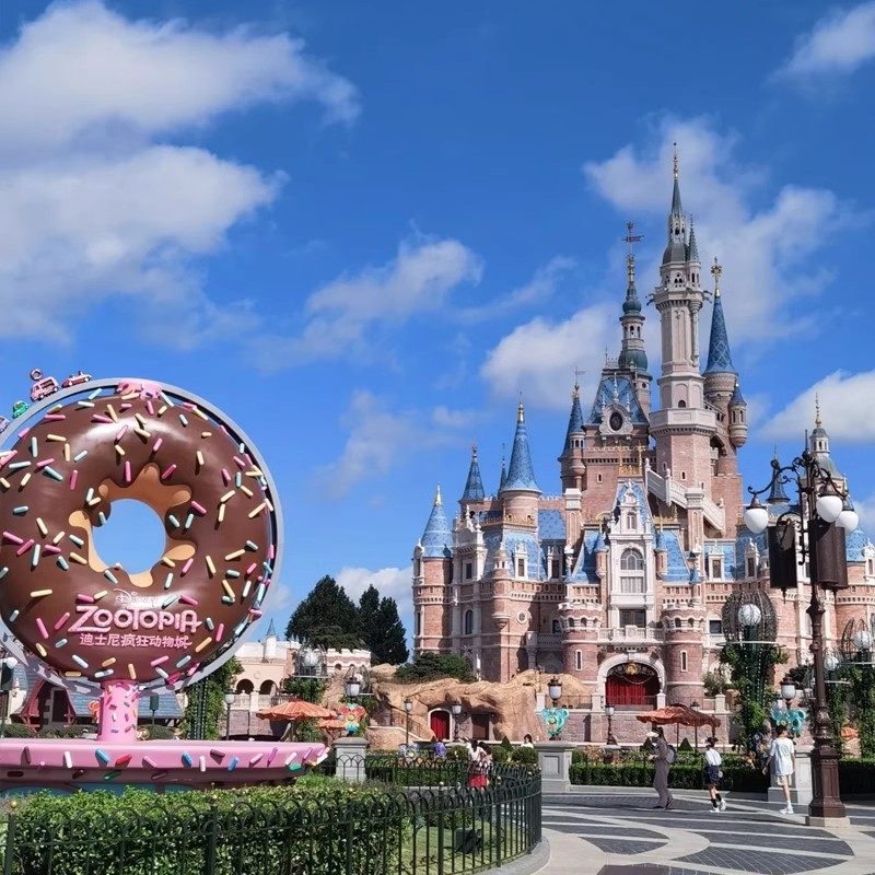 【4钻】美时度假酒店1晚+上海迪士尼门票+双早+乐园接送班车