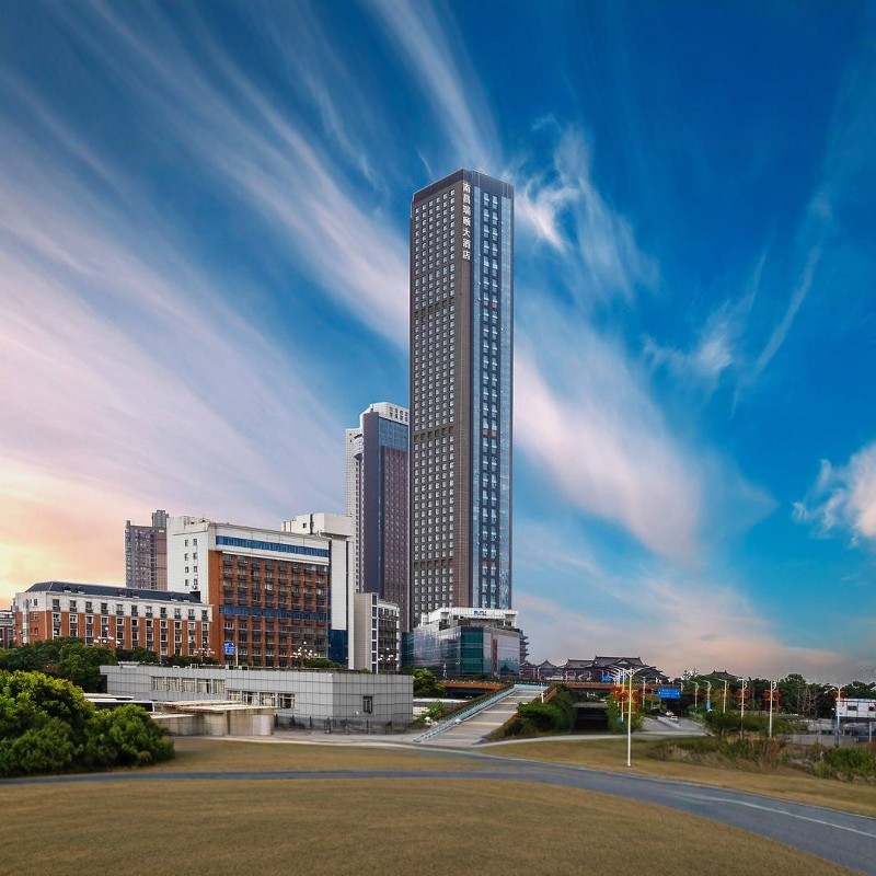 南昌3天2晚瑞颐大酒店(南昌滕王阁店)+融创乐园门票 - 定制游预订