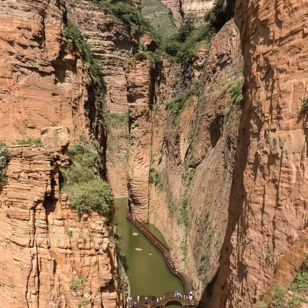 阳曲朗宇大酒店住宿+太原方特东方神画成人门票