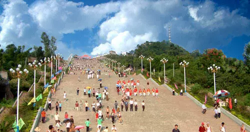 三峡梯城