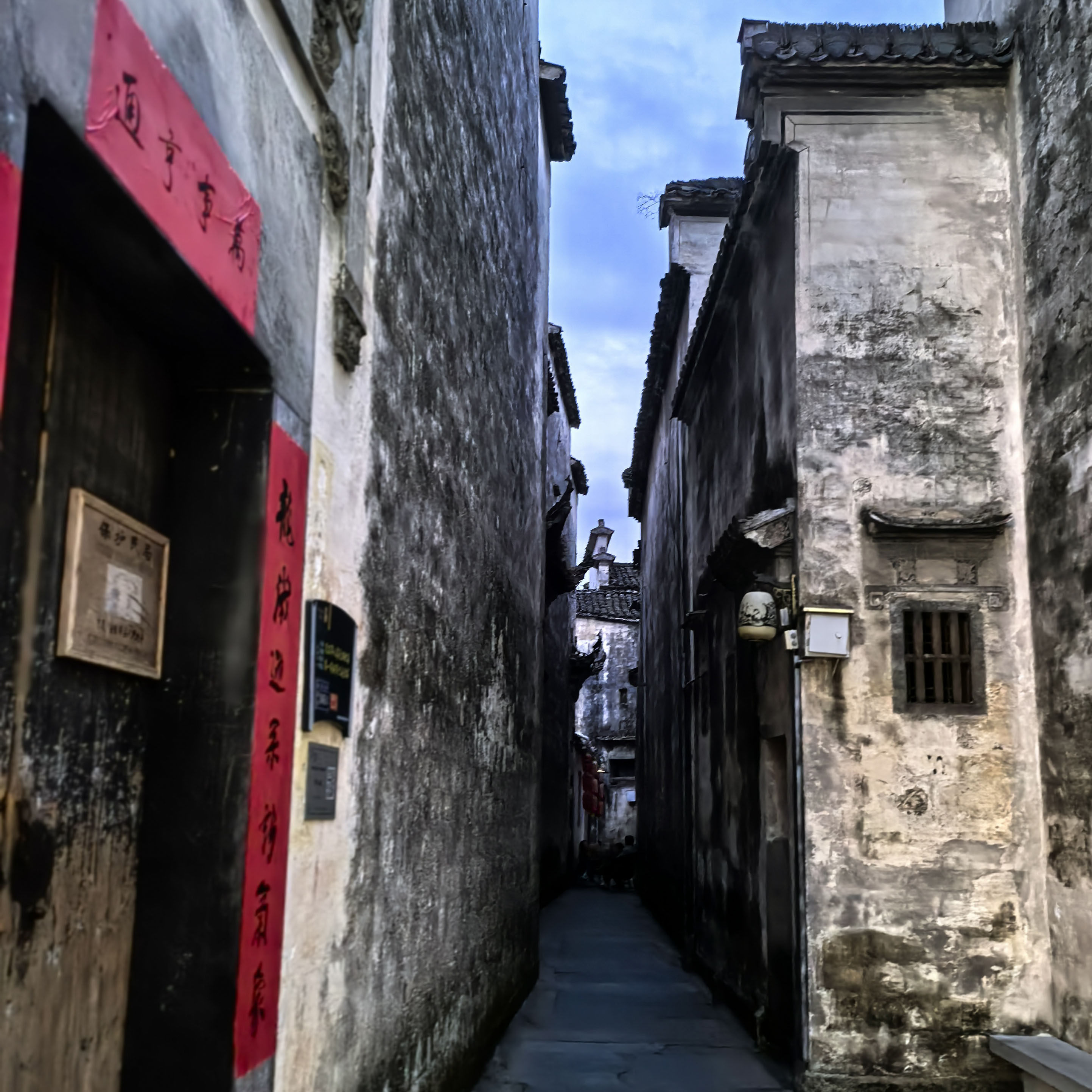 臻选|宏村+西递+篁岭3日跟团,赏崖上人家,游水墨徽乡,品徽韵遗风 - 定制游预订