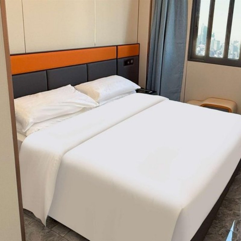 D1天1晚汕头市凯亚伦酒店高铁站店+汕头老城门票+机场高铁站接机接站服务