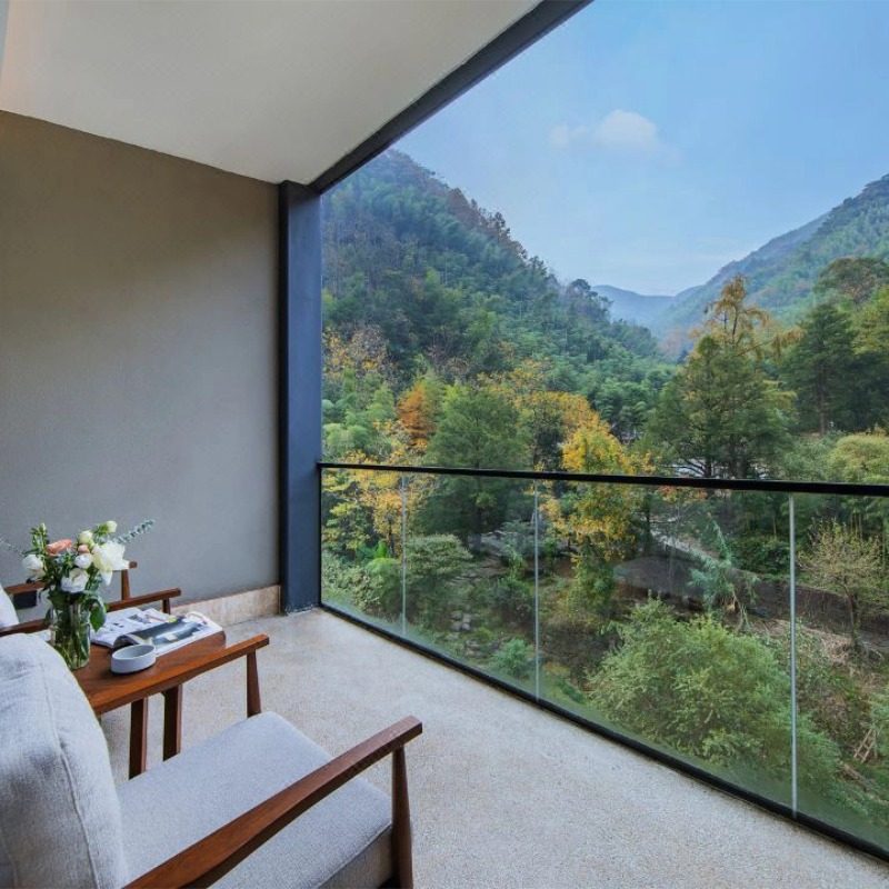 【可选私汤】安吉安蓝大溪汤泉度假酒店+双早+汉服体验+酒店儿童乐园可选下午茶、正餐