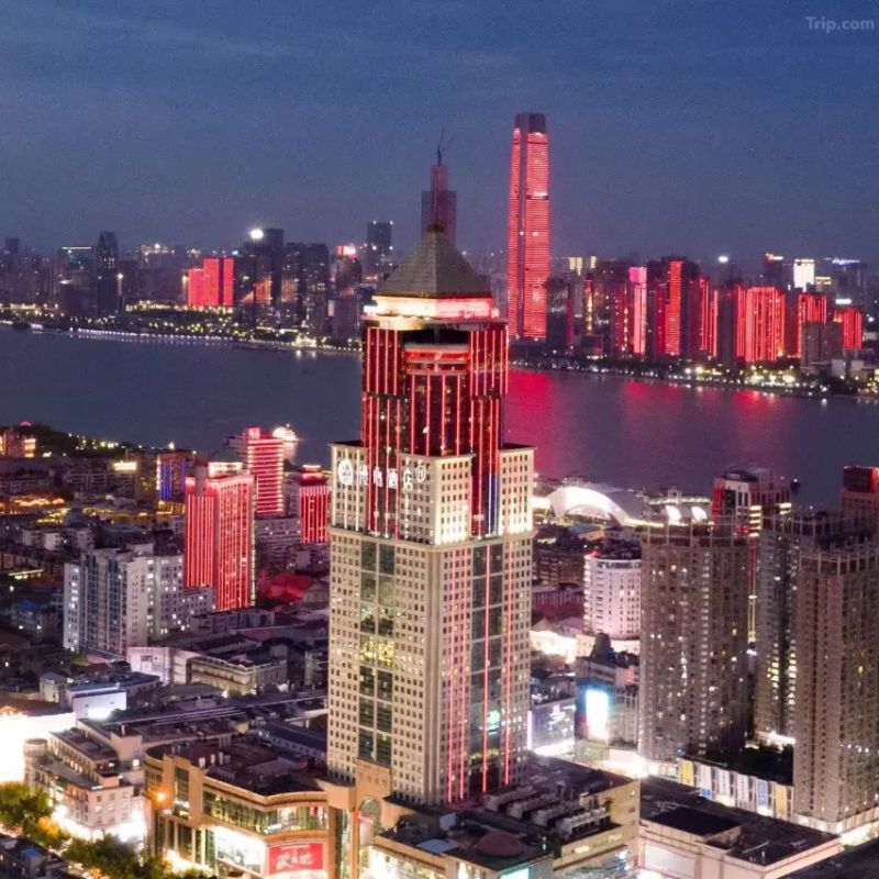 湖北旅游丨武汉江汉路漫心酒店2天1晚套餐含自助早餐+黄鹤楼门票+长江荣耀号游船