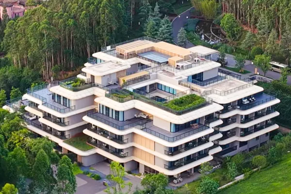 【温泉】弥勒东风韵沐心谷碧朗湾温泉康养度假村+温泉+东风韵门票+观光车 1-2天自由行 - 定制游预订