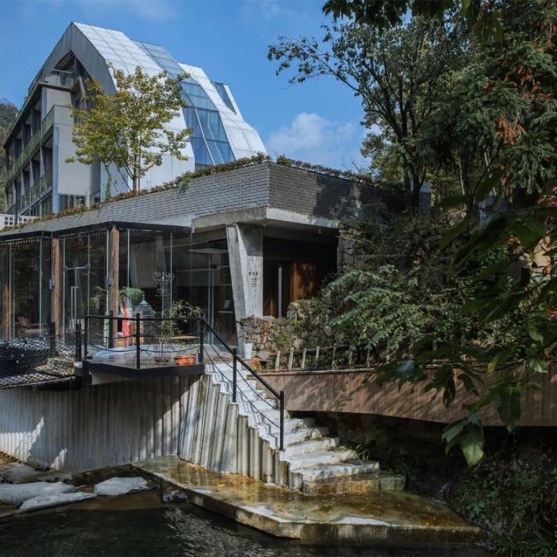 【可选私汤】安吉安蓝大溪汤泉度假酒店+双早+汉服体验+酒店儿童乐园可选下午茶、正餐