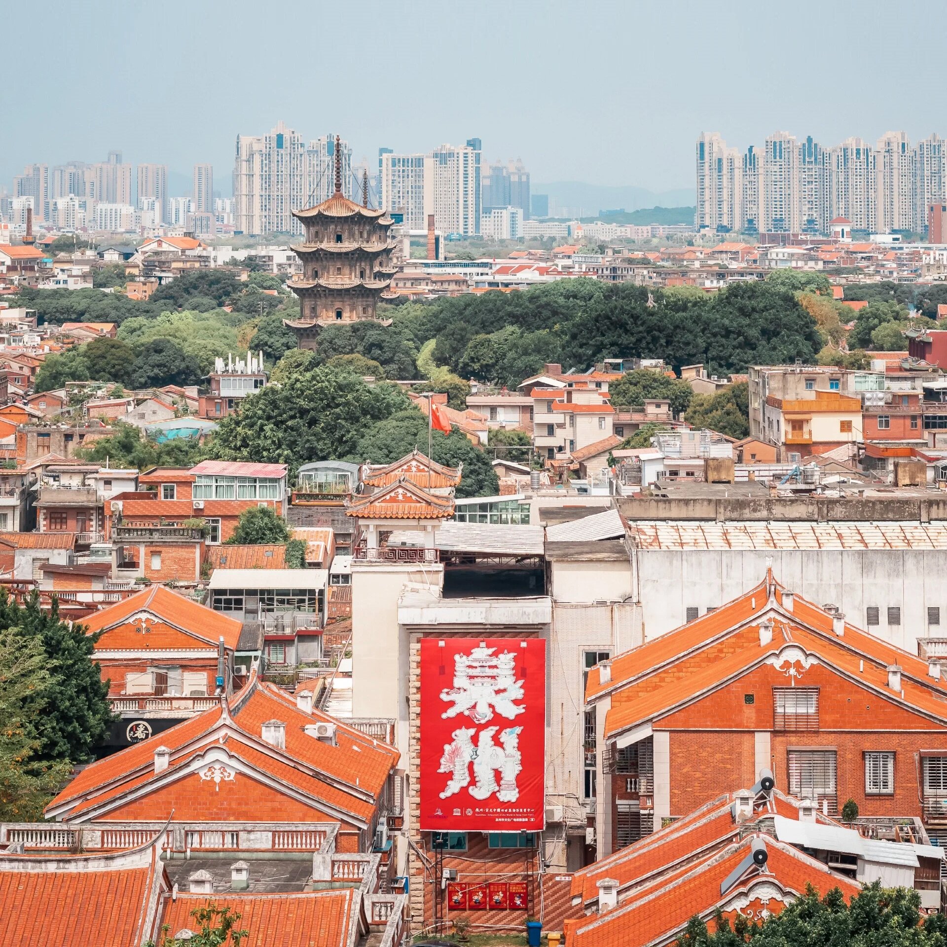 泉州旅游4天3晚跟团游开元寺西街安平桥草庵五店市向导深度讲解 - 定制游预订