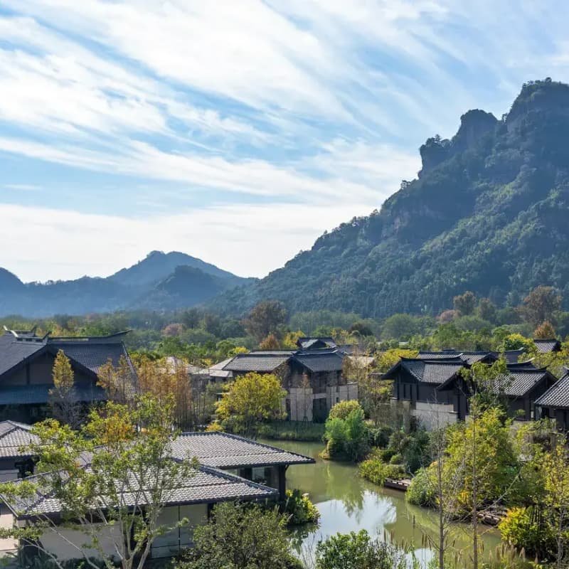 【武夷山武夷·椿泊度假酒店 住1晚含双早】可选别墅房型+景区电子导览