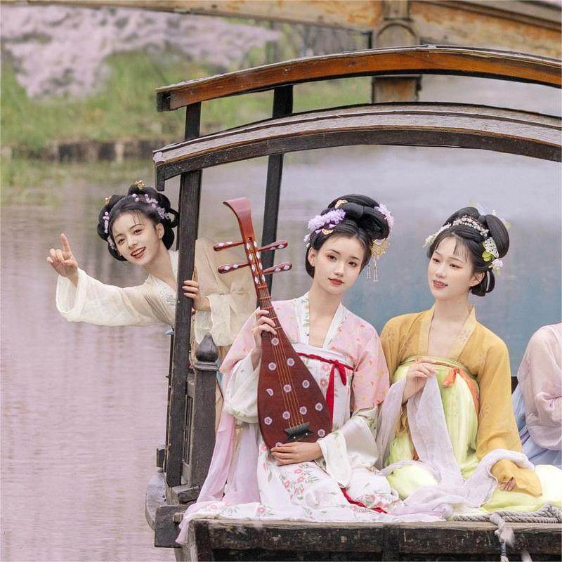 无锡鼋头渚/灵山大佛/拈花湾/三国水浒城跟团游纯玩2天1晚 - 定制游预订