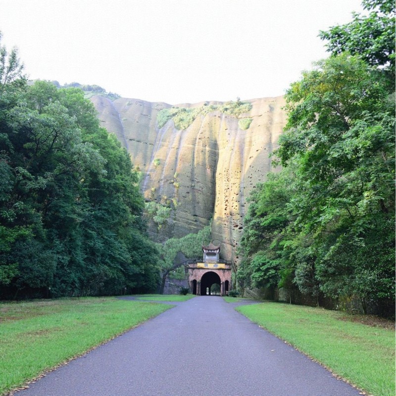 【龟峰醉享之旅】江西上饶龟峰花间府2晚+弋阳龟峰景区含游船景交