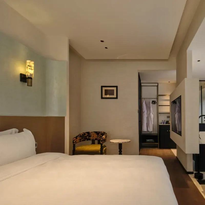 D2天1晚苏州不期酒店自由行 +阳澄湖公园门票+接机接站服务单人酒景套餐