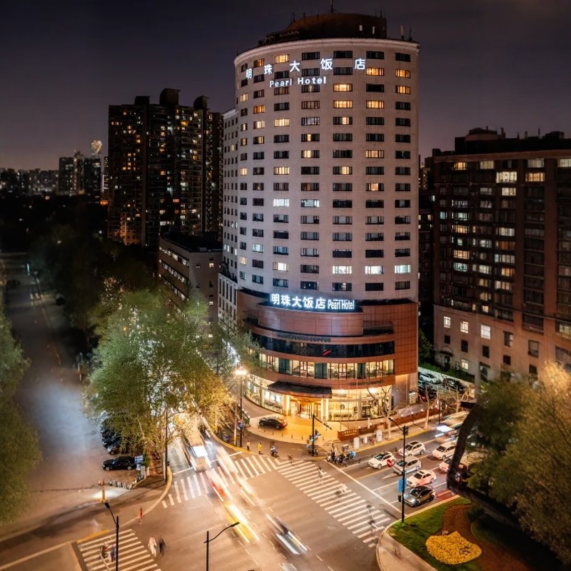 『魔都城景尽收眼底』2天1晚含豫园 | 上海明珠大饭店 | 高级房大双床任选