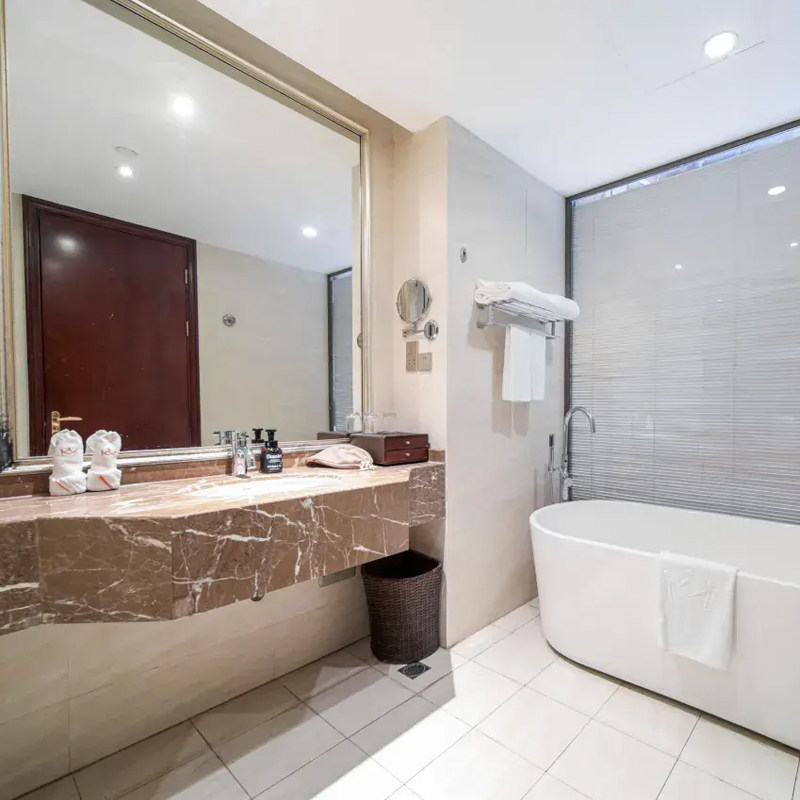 常州太湖湾明都国际大酒店1晚+双人嬉戏谷两日两次门票(提前一天预定)+双早