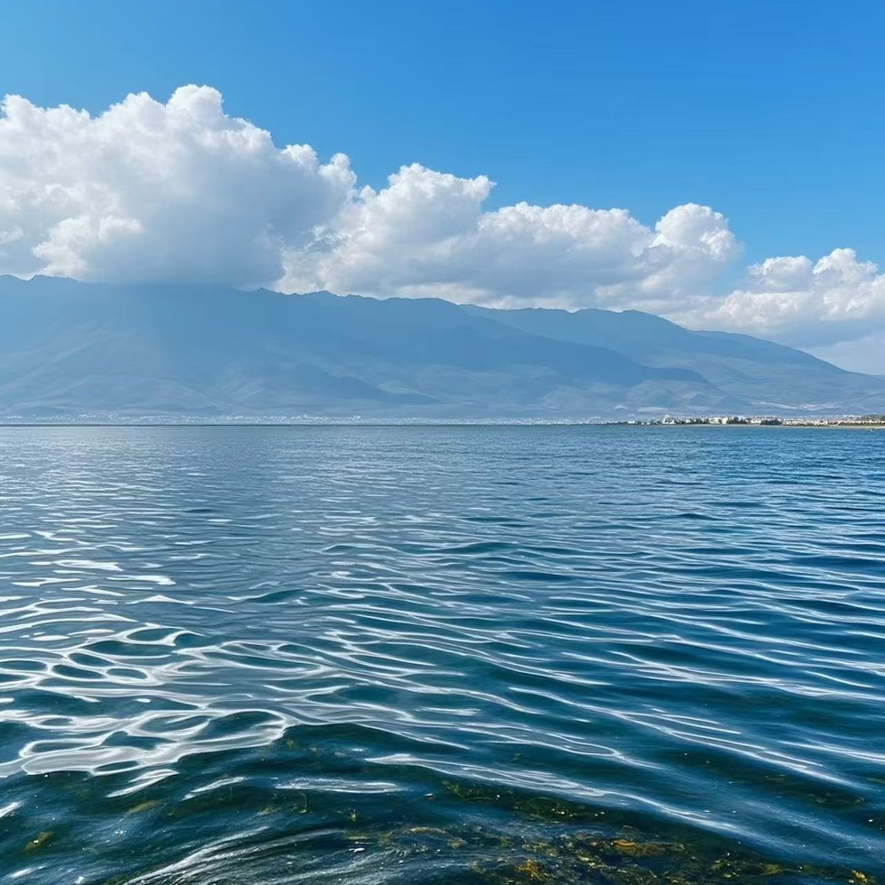 大理颐雲酒店住宿+苍山感通寺索道往返成人票
