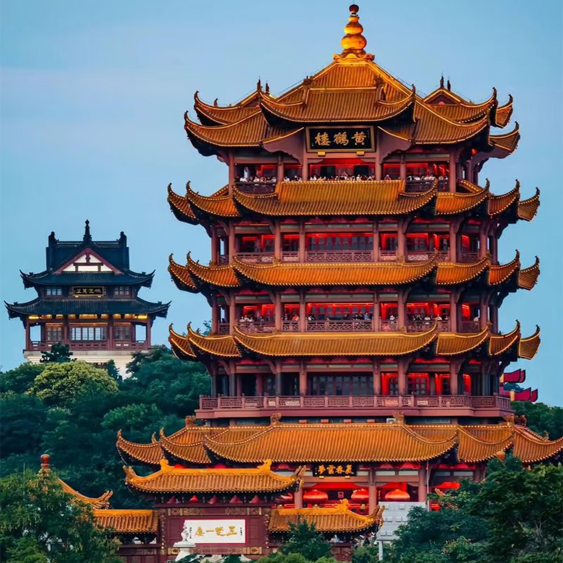 武汉黄鹤楼门票江城明珠豪生大酒店江景房湖北省博物馆门票一单一团讲解双人套餐