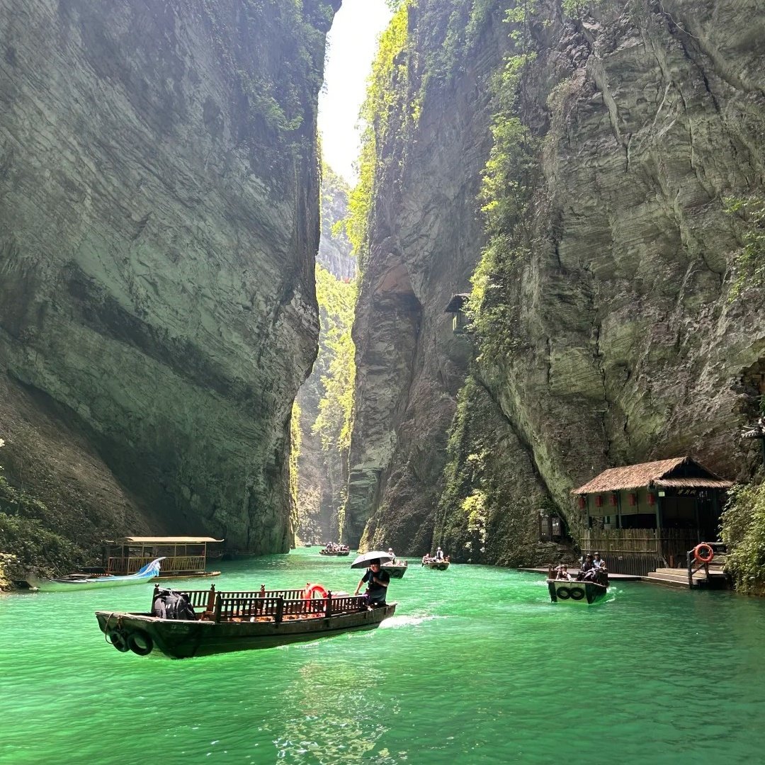 鹤峰隐屏山舍民宿住宿+屏山峡谷成人门票+单程船票