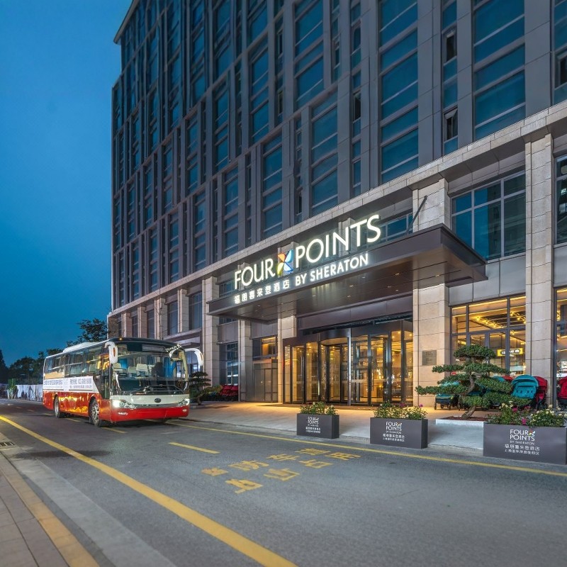 【迪士尼买1送1+往返接送】3天2晚尊贵大床 | 上海国际旅游度假区福朋喜来登酒店