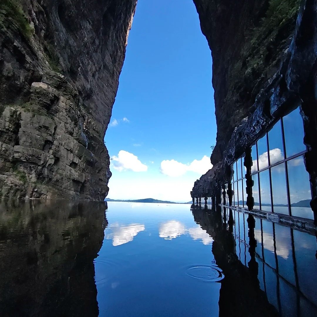 张家界芊山月度假酒店住宿+天门山国家森林公园成人门票