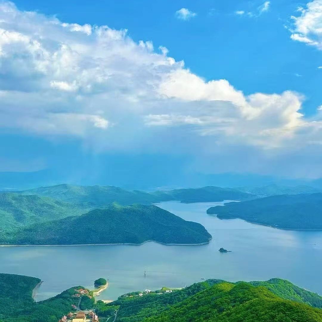 松花湖西武王子大饭店住宿+朱雀山国家森林公园成人门票