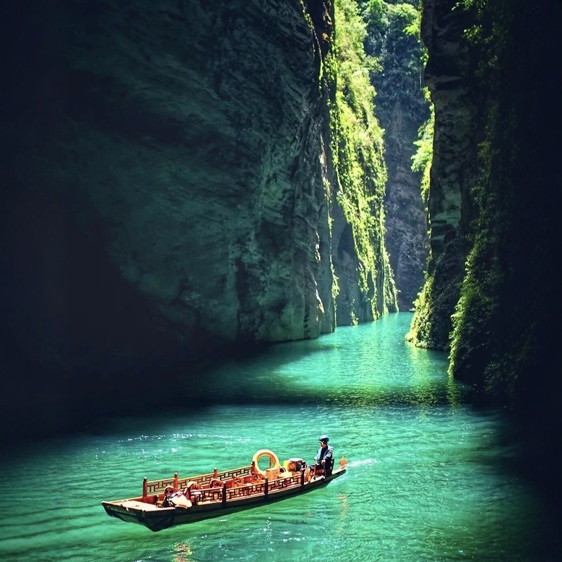 【2-8人拼小团】宜昌三峡+恩施+大峡谷+屏山峡谷6日游 宜遇硒都记 - 定制游预订