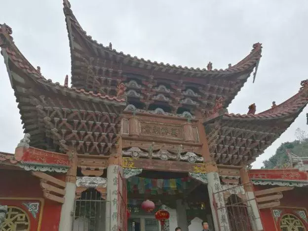 云岩禅寺图片