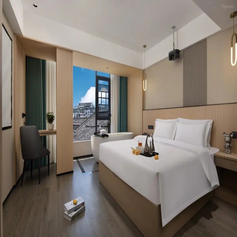 元旦春节可定3天2晚 湖南湘西 凤凰古城君尚酒店+杨家祠堂门票