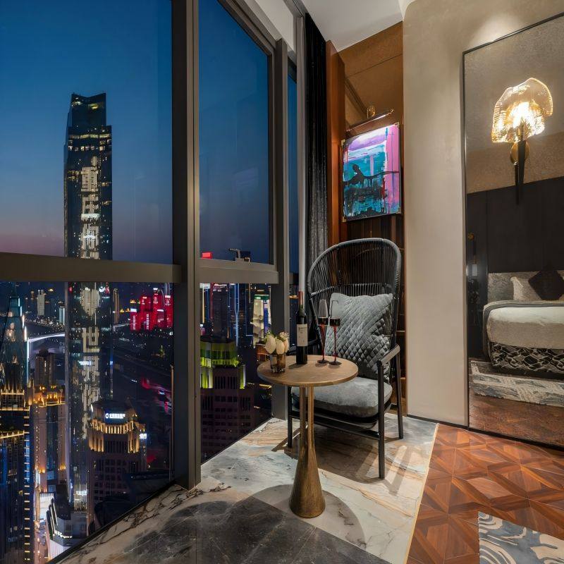 国庆套餐 重庆自由行2-5日 重庆江岛假日高空酒店3晚4日 可选其他酒店