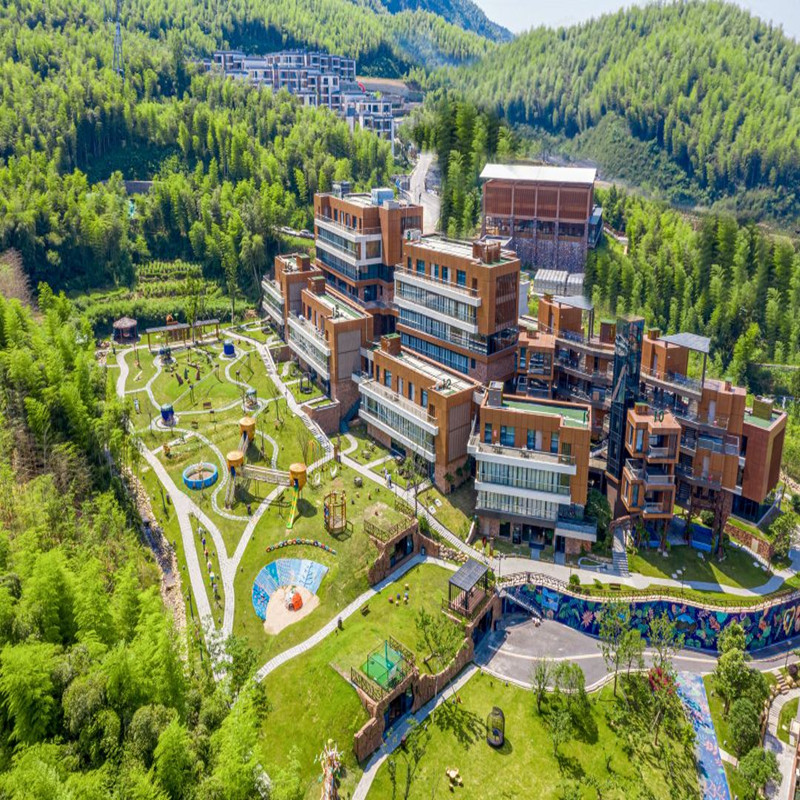 浙江旅游2天1晚安吉云上草原松鼠部落酒店云上草原景区观光票酒景套餐 - 定制游预订