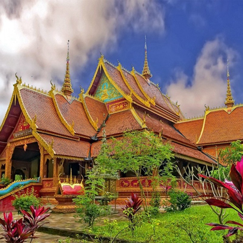 【双人酒景套餐】滨港国际大酒店2晚含早+西双版纳多景点直通车三选一