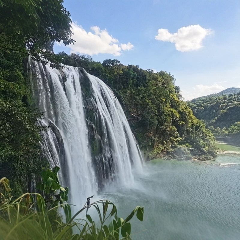 黔东南环线+广州往返贵州+黄果树+西江+梵净山+小七孔+肇兴侗寨 - 定制游预订