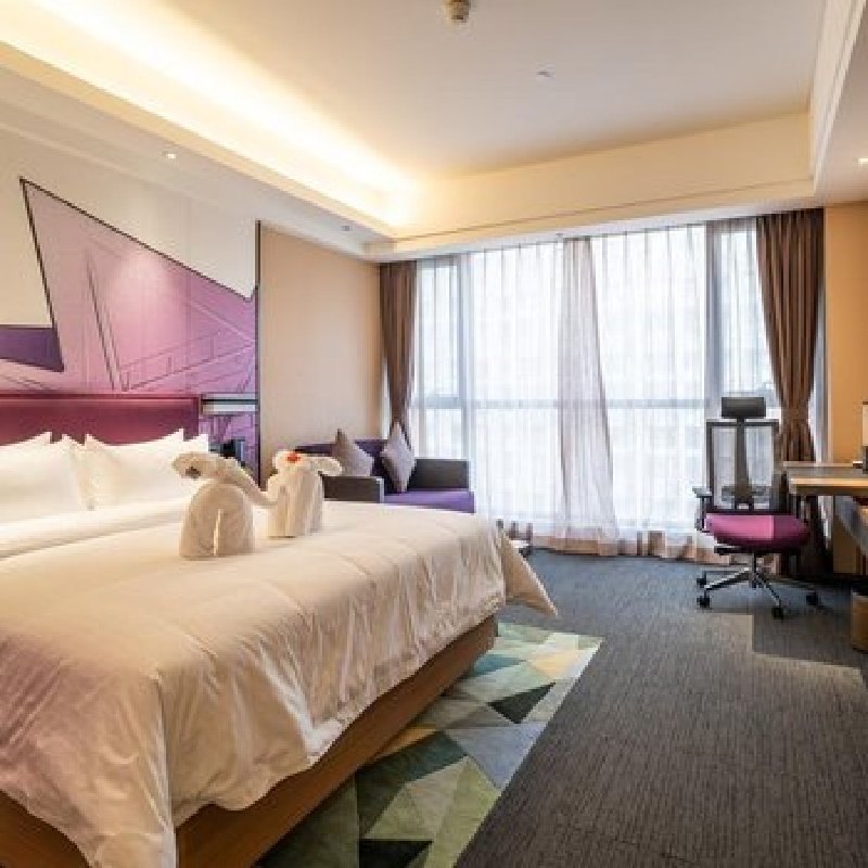 D2天1晚郑州高新希尔顿欢朋酒店自由行+郑州大观音寺山门殿门票单人酒景套餐