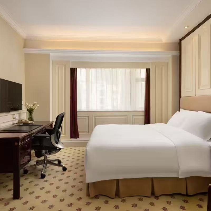 深圳富苑皇冠假日套房酒店住宿1晚+深圳世界之窗门票1张