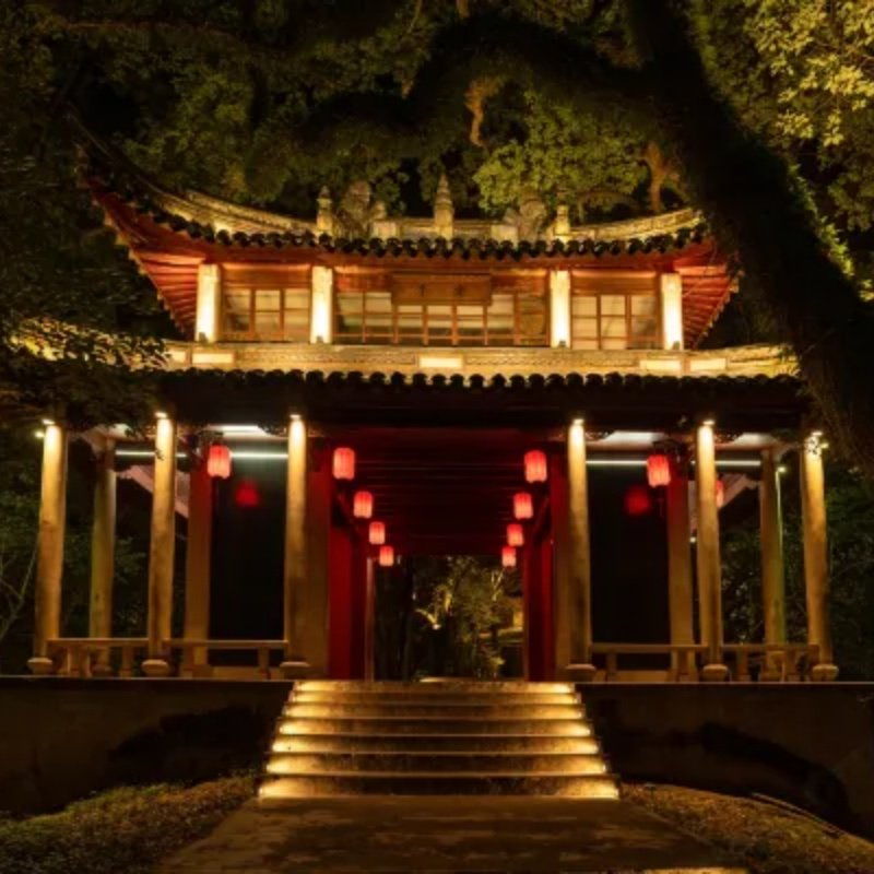 宁波览廷花园酒店 2天1晚 客房+蒋氏故居门票+雪窦山门票(含雪窦寺+园内往返)