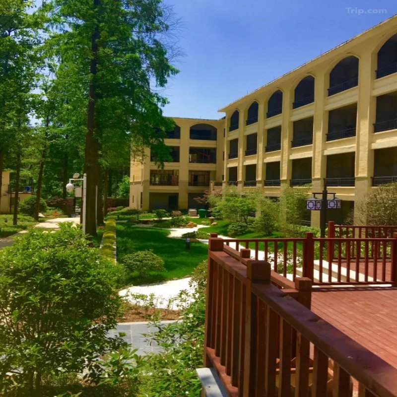 周末不加价|安吉欢庭赋石山居度假酒店1晚含早+漂.流套餐/浙北大峡谷门票