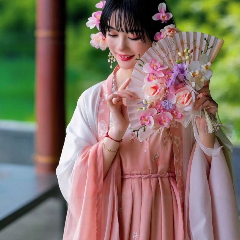 【西湖奢宿 景点任选】2天1晚杭州浙江宾馆+飞来峰/西湖游船/西溪湿地随心选