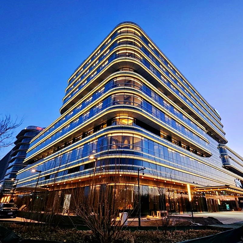 【休养漫游】北京大兴机场丽筠酒店高级套房2天1晚+八达岭长城 - 定制游预订