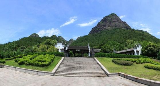斗岩风景区