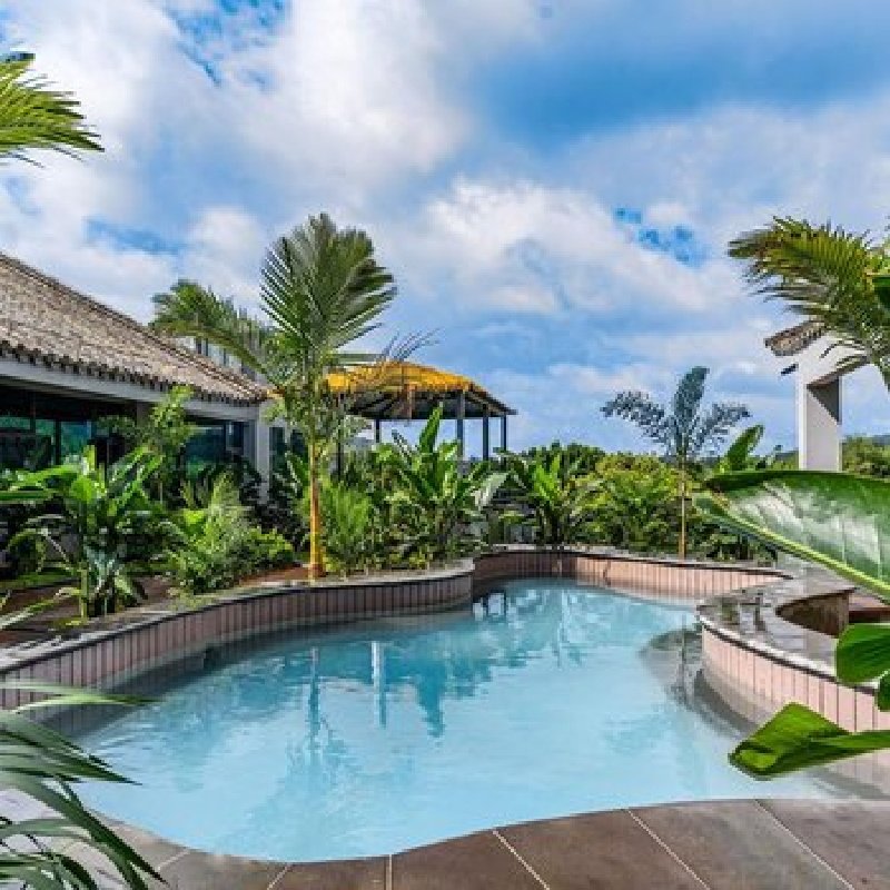 D2天1晚云南保山市全季腾冲热海路温泉酒店自由行+和顺古镇门票