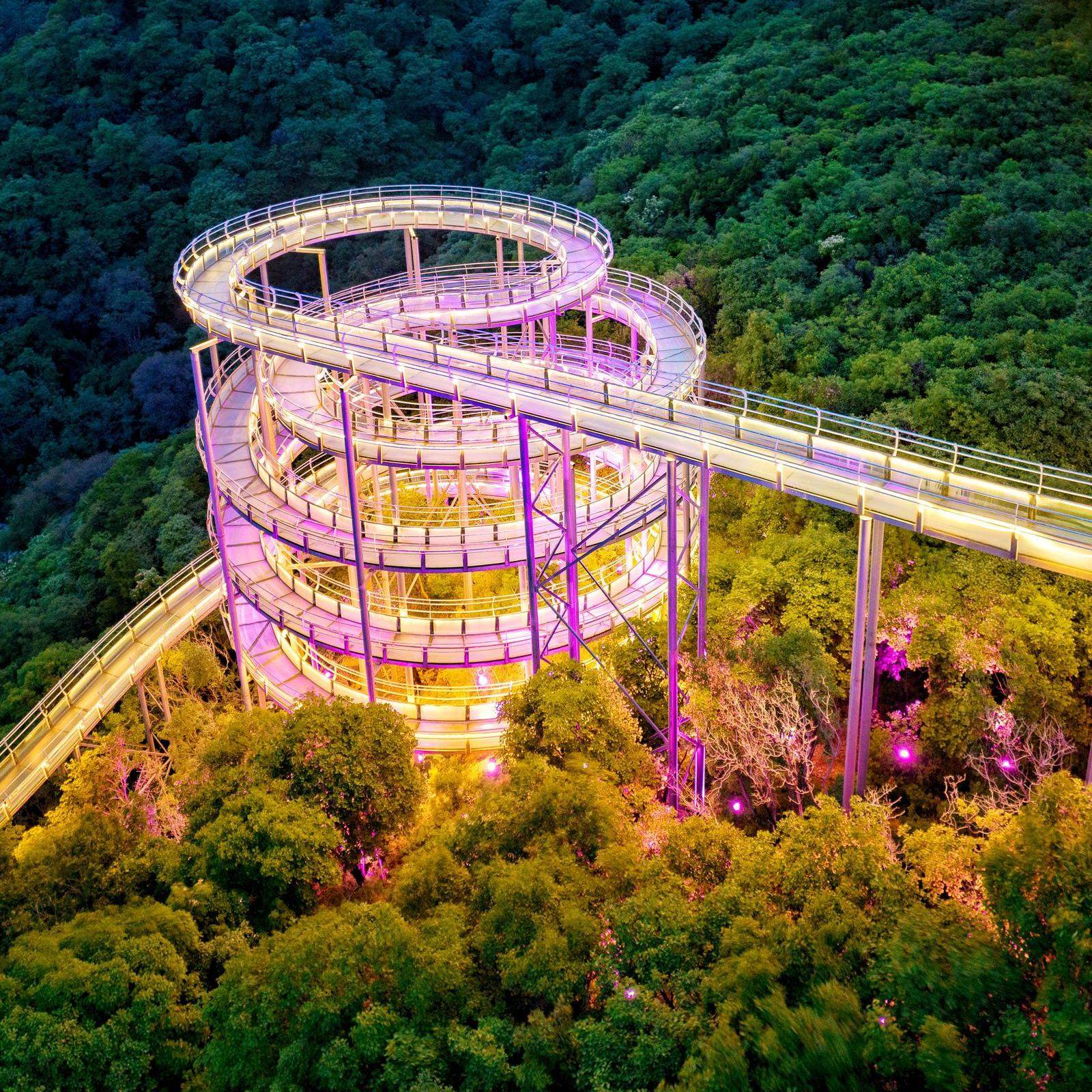 淄博博山万达美华酒店 高级豪华大床房3天2晚+红叶柿岩景区门票